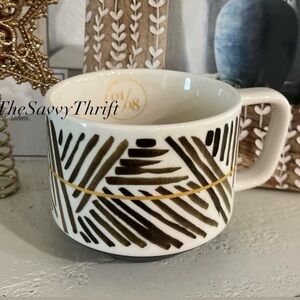 ✨Rare 2017 Starbucks Limited Edition 01/60 Hand-Painted Gold Arrow Mug